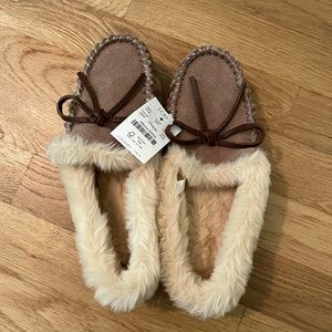 NWT J. Crew Factory leather slippers - size 6